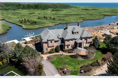 27 True Harbour Way, West Islip, NY 11795 - Photo 3