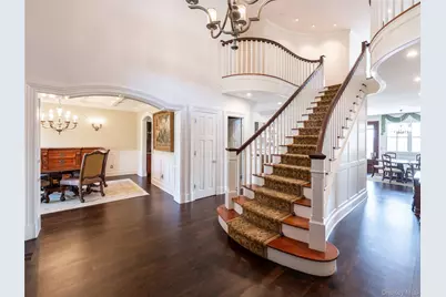 27 True Harbour Way, West Islip, NY 11795 - Photo 7