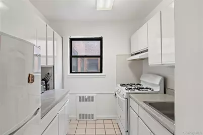 55A Ehrbar Avenue #2G, Mount Vernon, NY 10552 - Photo 3