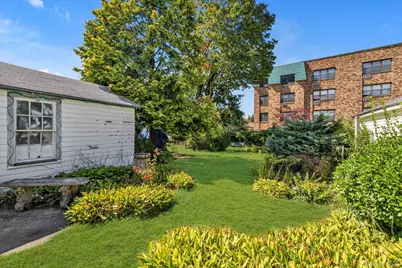 21 Carter Court, Lynbrook, NY 11563 - Photo 17