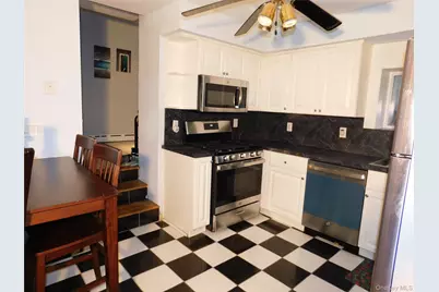 61 Newport Road, Yonkers, NY 10710 - Photo 25