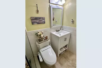 124 Santa Barbara Drive, Plainview, NY 11803 - Photo 19