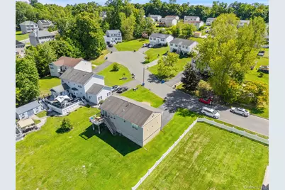 2 Danielle Court, Middletown, NY 10940 - Photo 39