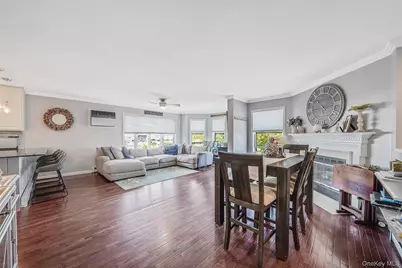 272 E Harrison Street, Long Beach, NY 11561 - Photo 13