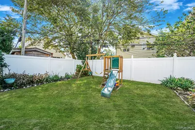 272 E Harrison Street, Long Beach, NY 11561 - Photo 21