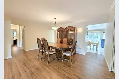 3 Candlestick Court, Dix Hills, NY 11746 - Photo 13