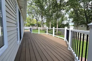 3 Candlestick Ct, Dix Hills, NY 11746 - Photo 29