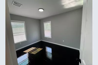 16 Garfield Place, Hempstead, NY 11550 - Photo 11