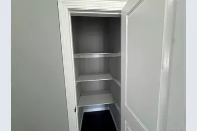 16 Garfield Place, Hempstead, NY 11550 - Photo 5