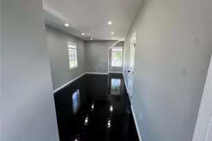 16 Garfield Pl, Hempstead, NY 11550 - Photo 13