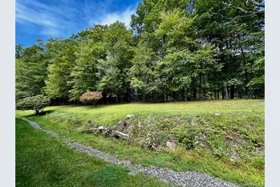 302 Concord Lane, Middletown, NY 10940 - Photo 17