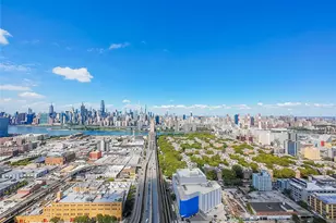 27-17 42nd Rd, Long Island City, NY 11101 - Photo 33