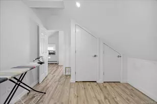 72 Main St, Bloomingburg, NY 12721 - Photo 5