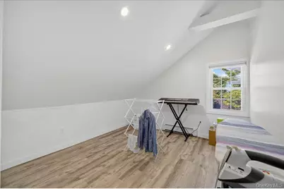 72 Main Street, Bloomingburg, NY 12721 - Photo 3