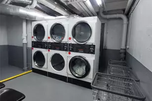 365 Bronx River Rd, Yonkers, NY 10704 - Photo 15