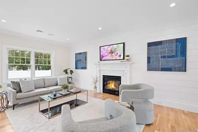 255 N Chestnut Street, Massapequa, NY 11758 - Photo 5