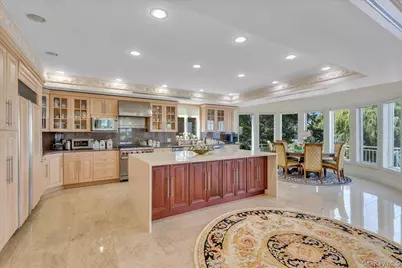 90 Green Leaf Hill, Great Neck, NY 11023 - Photo 11