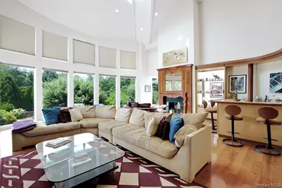 6 Old Wagon Lane, Old Westbury, NY 11568 - Photo 7