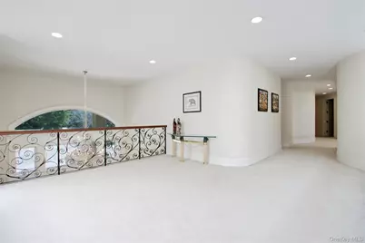 6 Old Wagon Lane, Old Westbury, NY 11568 - Photo 21