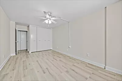 555 Kappock Street #19F, Bronx, NY 10463 - Photo 17
