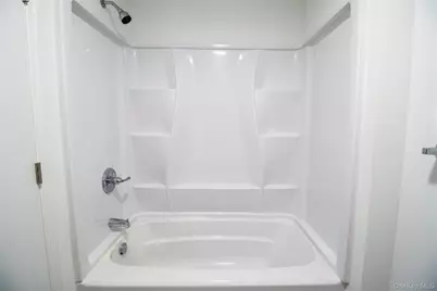 358 Concord Lane, Middletown, NY 10940 - Photo 9