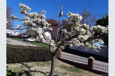 247 Croydon Road, Yonkers, NY 10710 - Photo 47