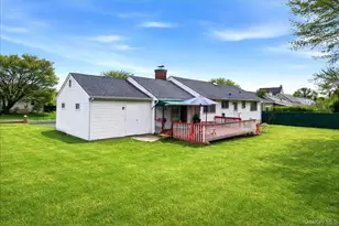 247 Croydon Rd, Yonkers, NY 10710 - Photo 9