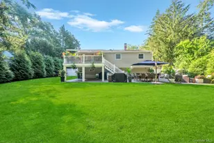 39 Crestwood Ln, Farmingville, NY 11738 - Photo 33