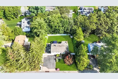 39 Crestwood Lane, Farmingville, NY 11738 - Photo 5