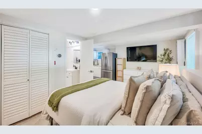 39 Crestwood Lane, Farmingville, NY 11738 - Photo 31