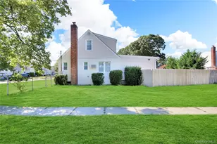 35 E Euclid St, Valley Stream, NY 11580 - Photo 23