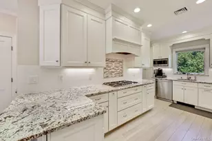 252 Cedar Ave, Hewlett Bay Park, NY 11557 - Photo 13