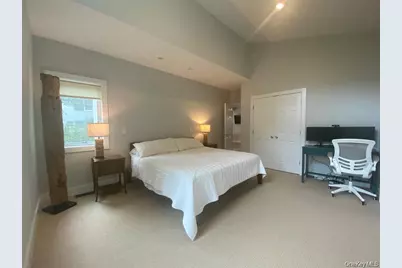 19 W End Avenue, East Quogue, NY 11942 - Photo 17