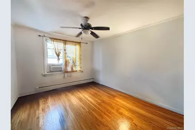 28-11 Ditmars Boulevard, Astoria, NY 11105 - Photo 5