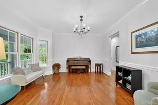 11 Flanders Ln, Cortlandt Manor, NY 10567 - Photo 9