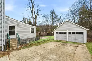 33 Mountain Rd, Irvington, NY 10533 - Photo 33