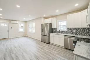 64 Highland Ave, Patchogue, NY 11772 - Photo 9