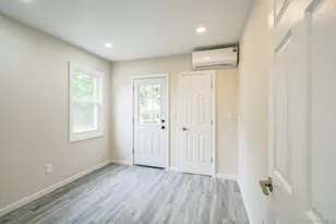 64 Highland Ave, Patchogue, NY 11772 - Photo 5