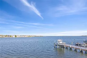 266 E Shore Dr, Massapequa, NY 11758 - Photo 41