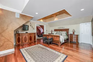 266 E Shore Dr, Massapequa, NY 11758 - Photo 35