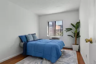 71-11 Sutton Pl, Fresh Meadows, NY 11365 - Photo 17