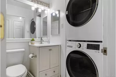 7111 Sutton Place #3, Fresh Meadows, NY 11365 - Photo 19