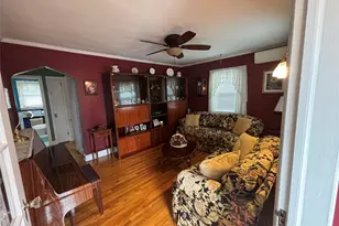 62 Poppy Ave, Franklin Square, NY 11010 - Photo 19