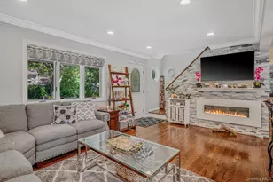 8 Paynes Ln, East Quogue, NY 11942 - Photo 5