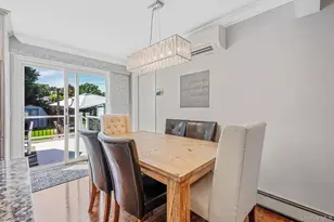 8 Paynes Ln, East Quogue, NY 11942 - Photo 9