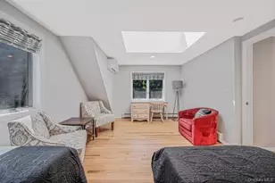 8 Paynes Ln, East Quogue, NY 11942 - Photo 15