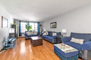 333 Broadway, Long Beach, NY 11561 - Photo 3