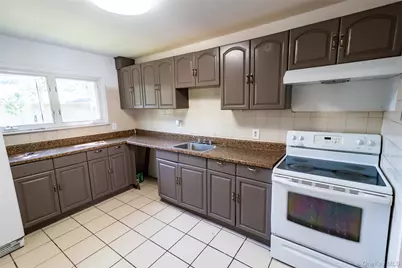 202 Powell Avenue, Central Islip, NY 11722 - Photo 11