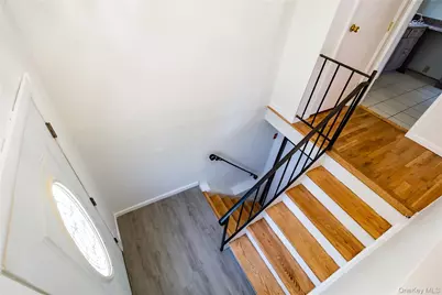 202 Powell Avenue, Central Islip, NY 11722 - Photo 9