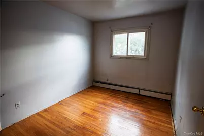 292 Westside Avenue, Freeport, NY 11520 - Photo 11